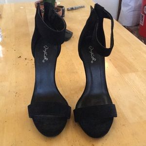 Black sexy heels